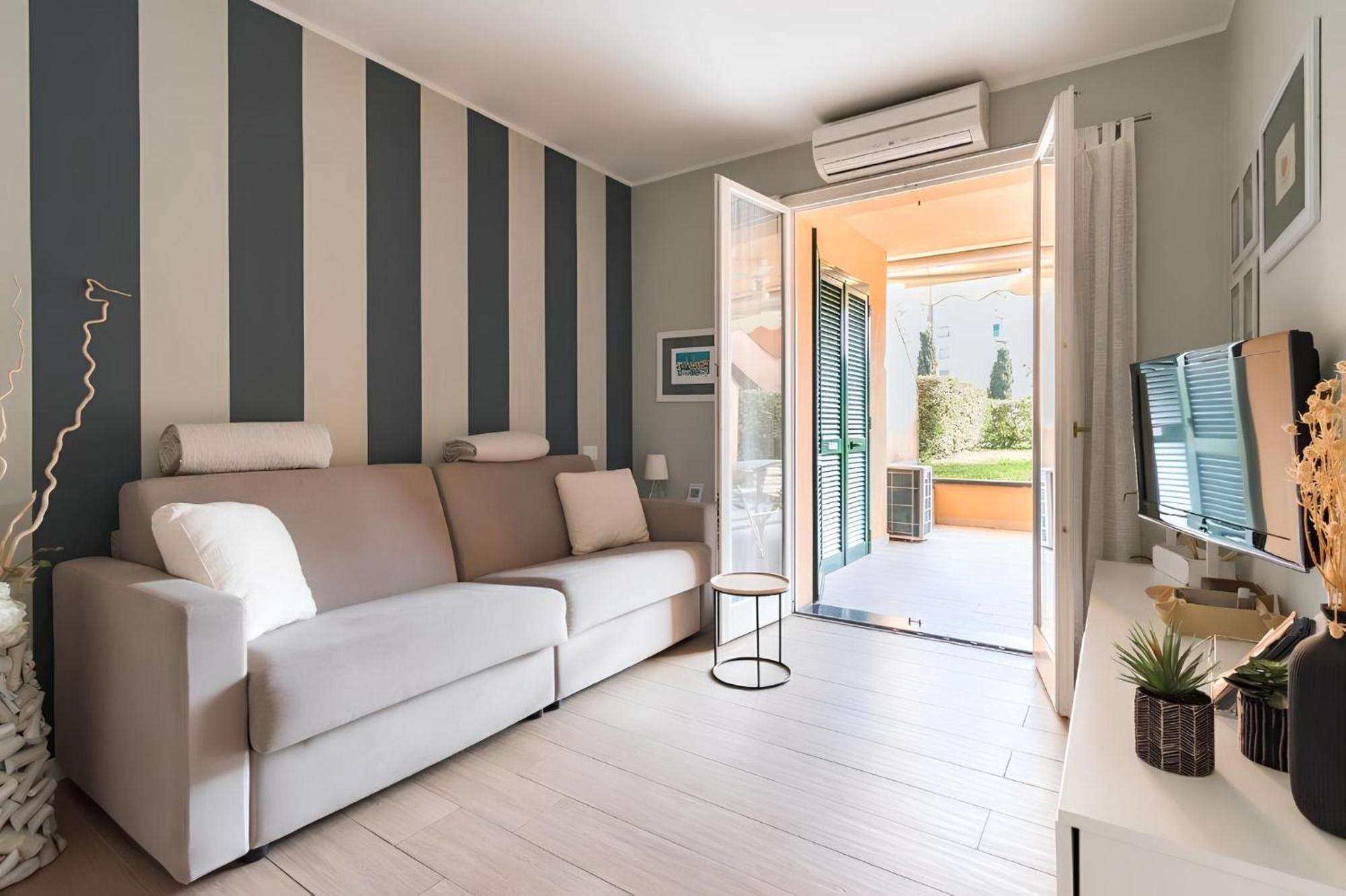 Elegante Appartamento Con Piscina - Wi-Fi & Box Privato Санремо Екстер'єр фото